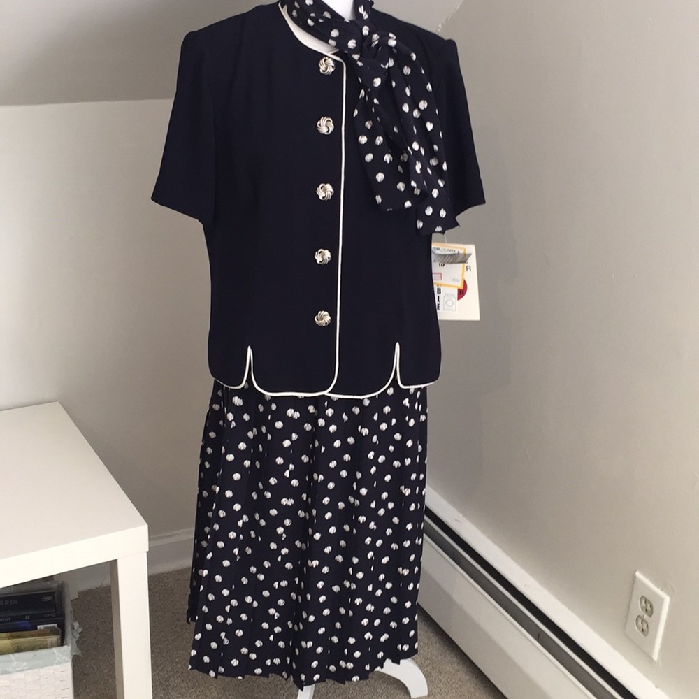 Leslie Fay Three Piece Skirt Set